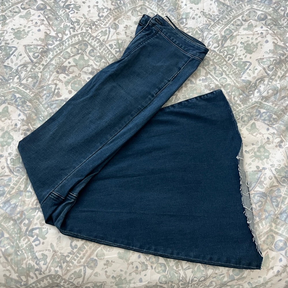 Just Float On Flare Jeans - Picture 4 of 7